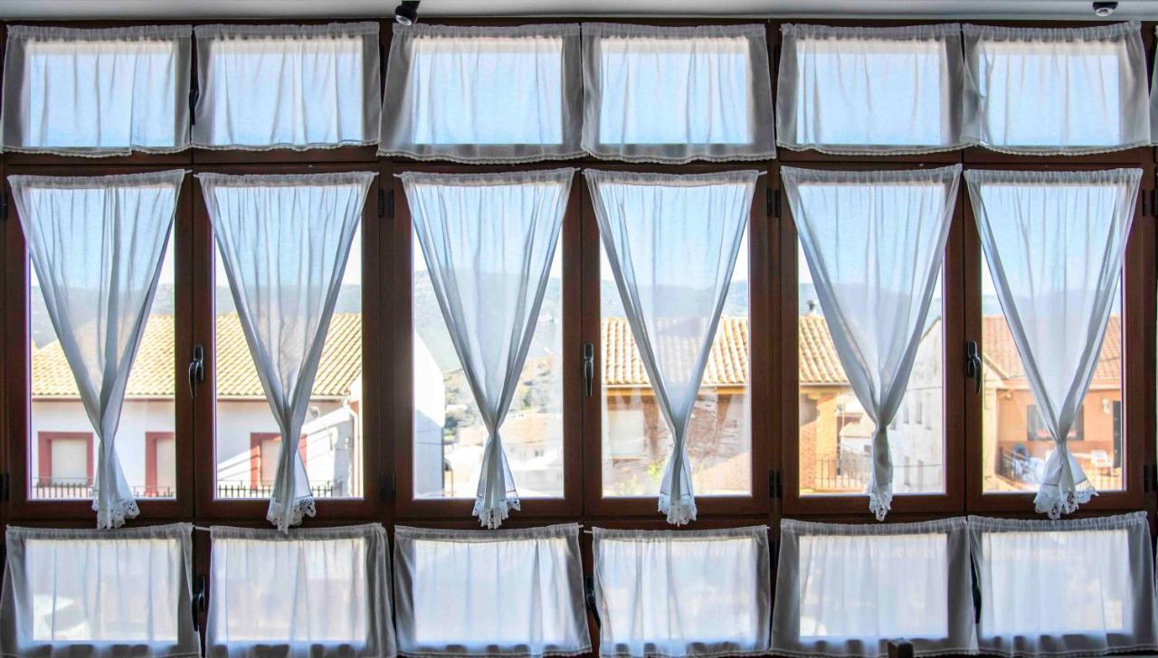 La Balconera De Ana Villa Puebla de Don Rodrigo Buitenkant foto